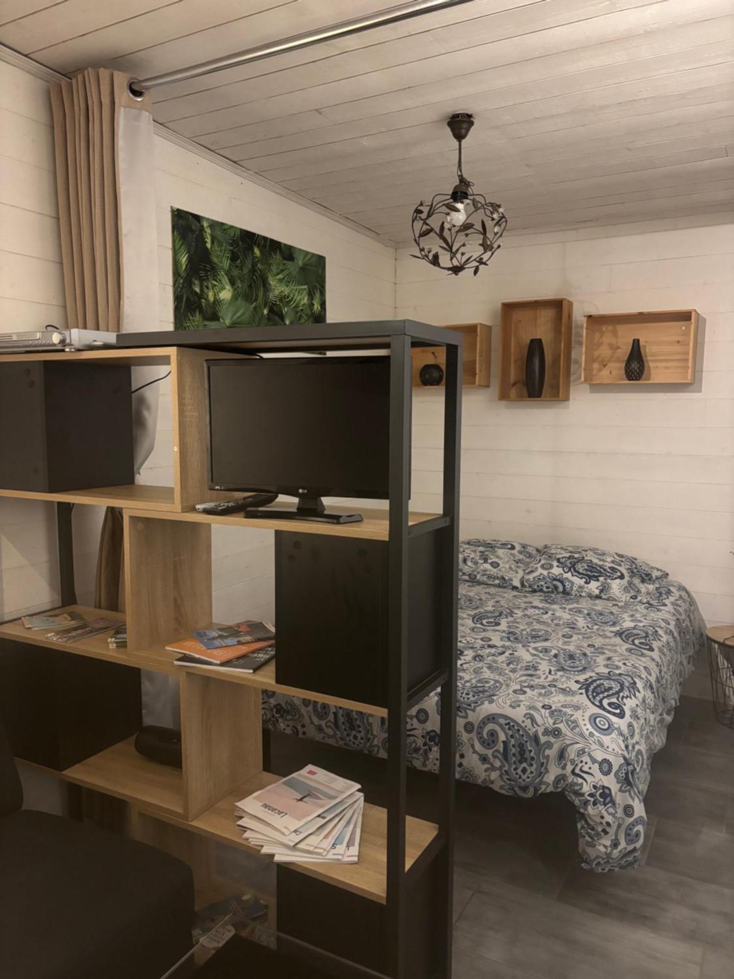 Le Chalet Au Bord Des Pistes Cyclables Sainte-Helene  Екстериор снимка